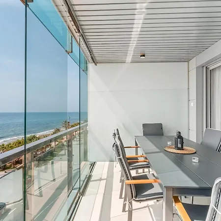 Sea Side Purisima Apartment